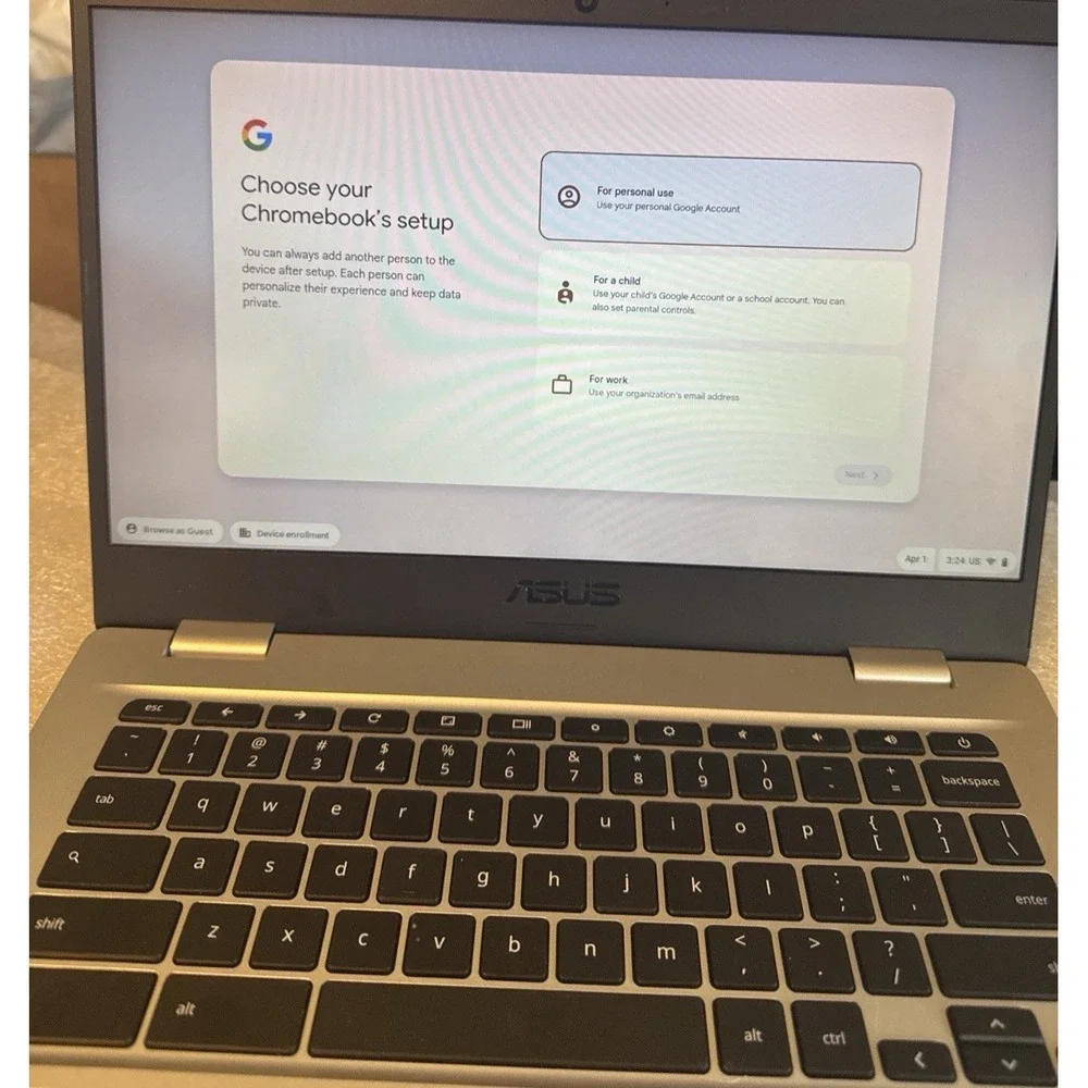 ASUS Chromebook C423NA 14‎ Laptop Silver 4GB RAM 32GB SSD WiFi Ready